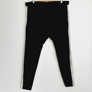 🍒 Divided by H&M Slim Sweatpants Pants Black w/ Side Tape Sz 3XL